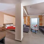 Corfu Maris فندق 4*