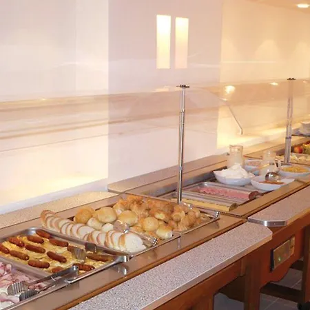 Corfu Maris 4*