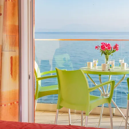 호텔 Corfu Maris 4*